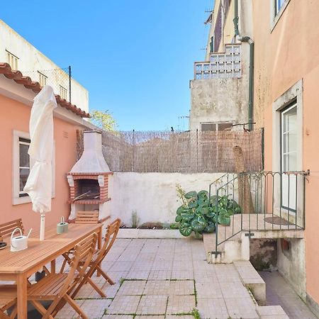 Amazing Terrace And Riverview In Historical Lisboa Kültér fotó
